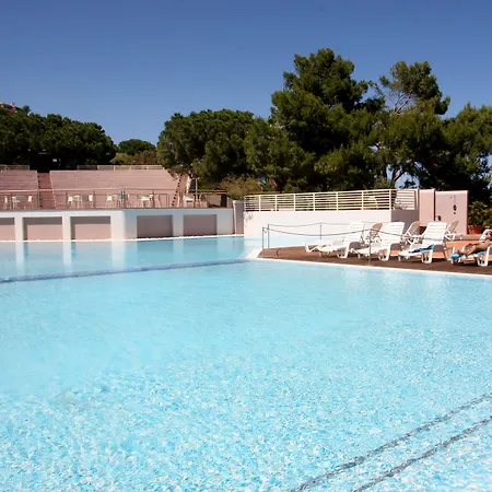 Th - Free Hotel