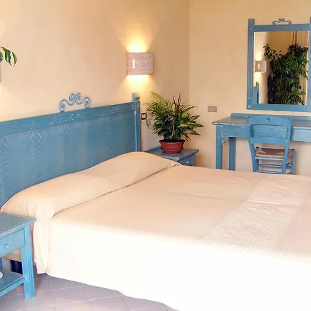 Hotel Th - Free 4*