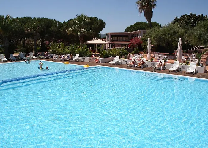 Th - Free Hotel 4*