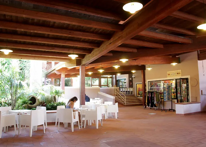 Th - Free Hotel Costa Rei